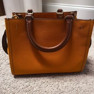 Papaya Coach Rogue 25 bag